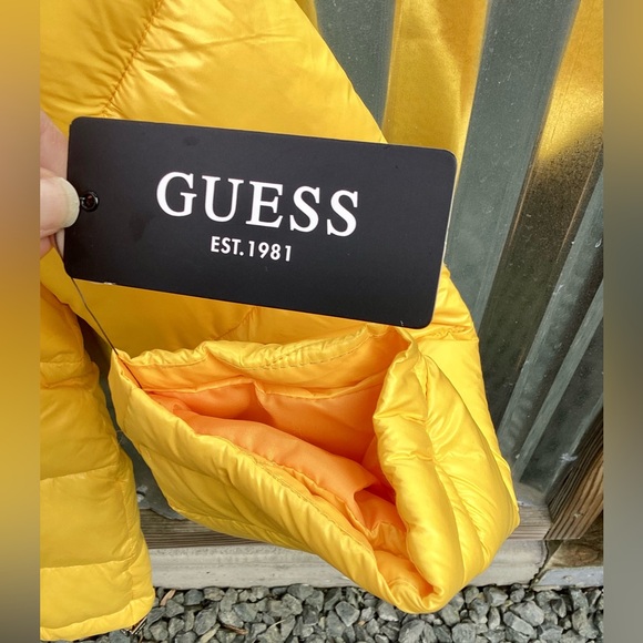 NTW WOMENS GUESS HOODED PUFFER JACKET Size: Large Color: Yellow - Picture 9 of 15